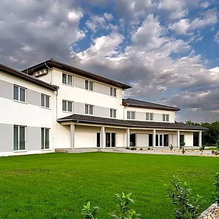 Noa Panzio Hotel